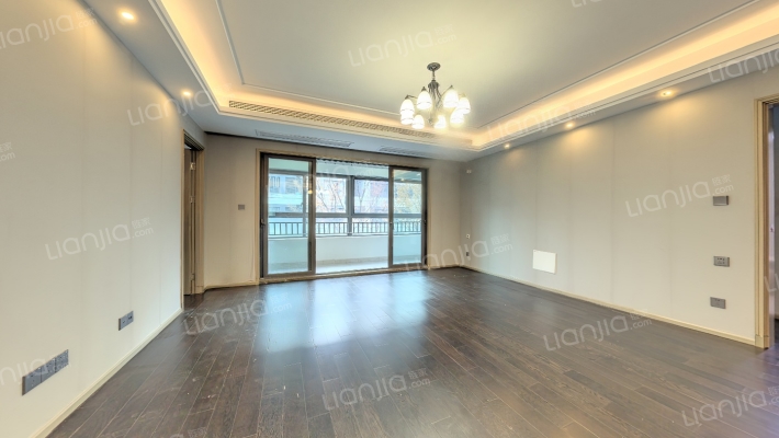 山水樾澜院二手房实景图