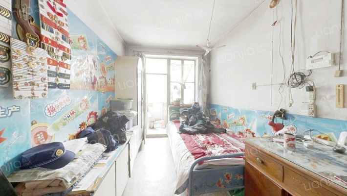新兴小区二手房实景图