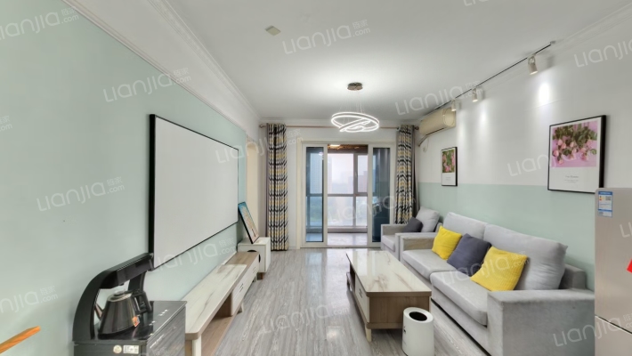 海伦春天二手房实景图