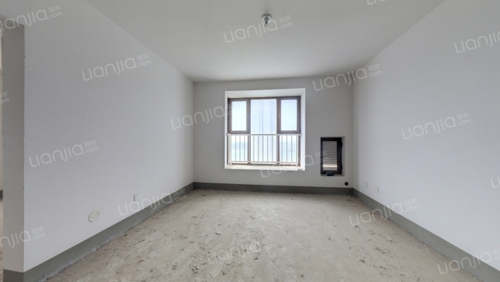 鸿坤E户型毛坯随意装修大三居单价6800一平看房有钥匙-客厅