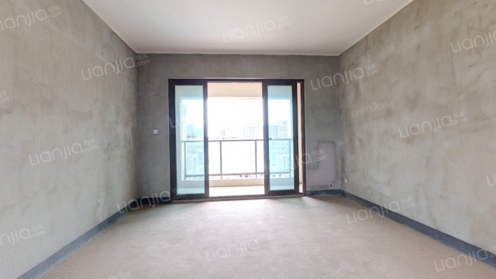 鹏润·鹿山台二期二手房实景图