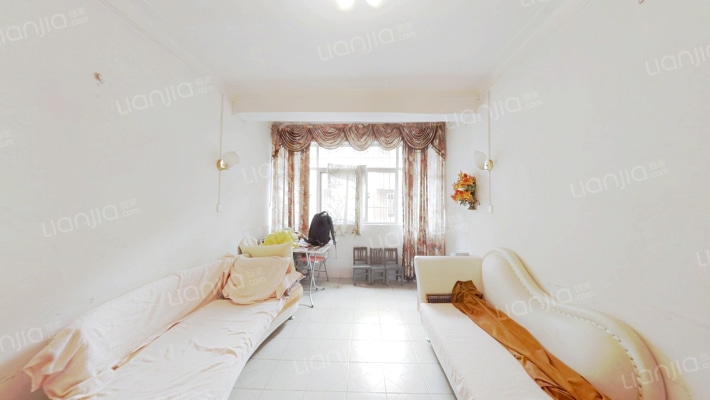 威远街64号二手房实景图