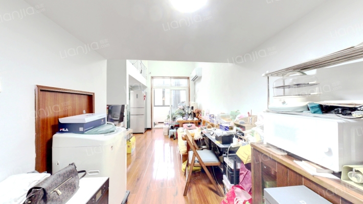 可乐公寓二手房实景图