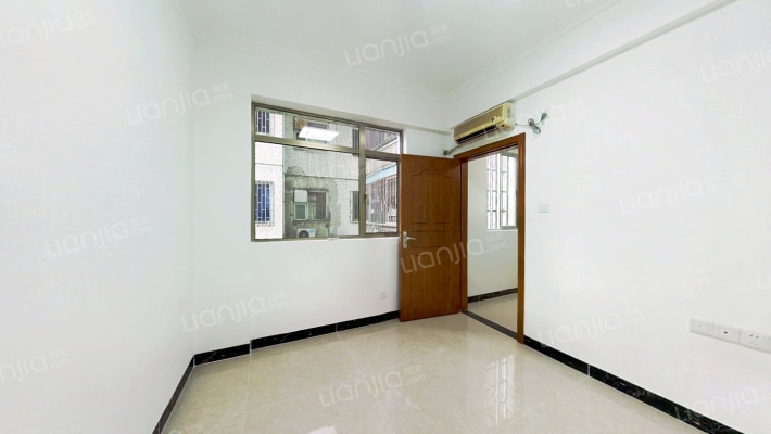 天河军休三所二手房实景图