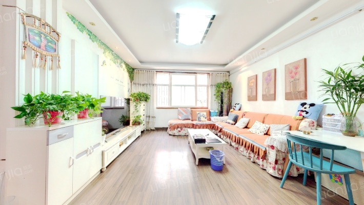 龙跃家园二手房实景图