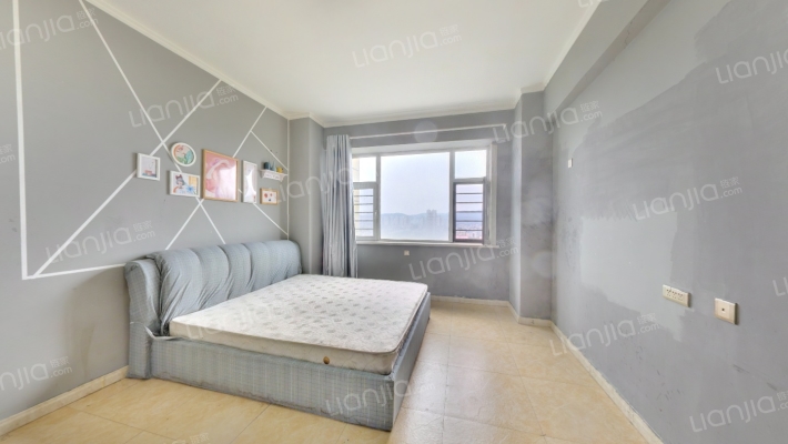 华业广场二手房实景图