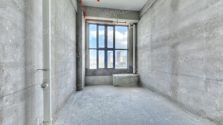 悦铂商务中心二手房实景图