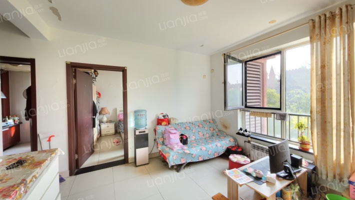 泓天园二手房实景图