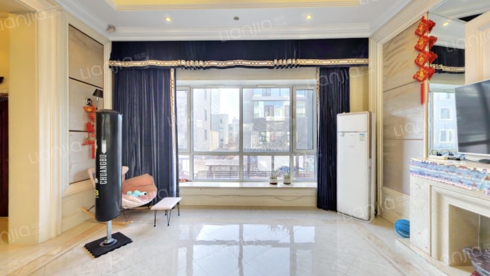 保利林语A区二手房实景图