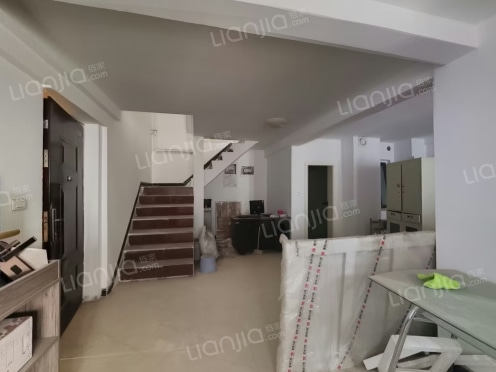 整租·拉特芳斯Ⅰ街区 5室1厅 南