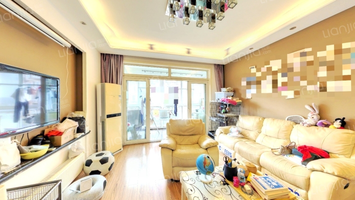 金马郦城东区二手房实景图