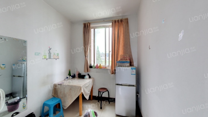 苏州科技学院教师住宅二手房实景图