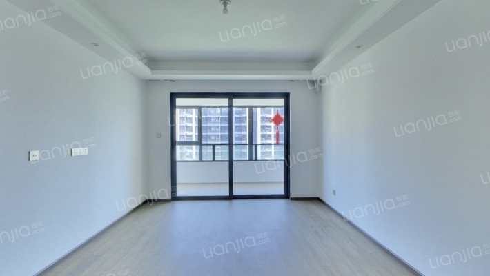 卓越中心二手房实景图