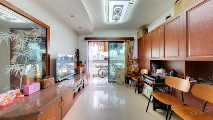 湖景居二手房实景图