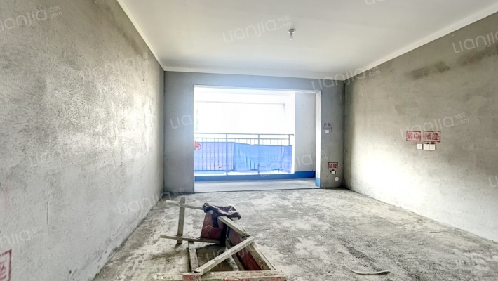建业滨河新筑二手房实景图