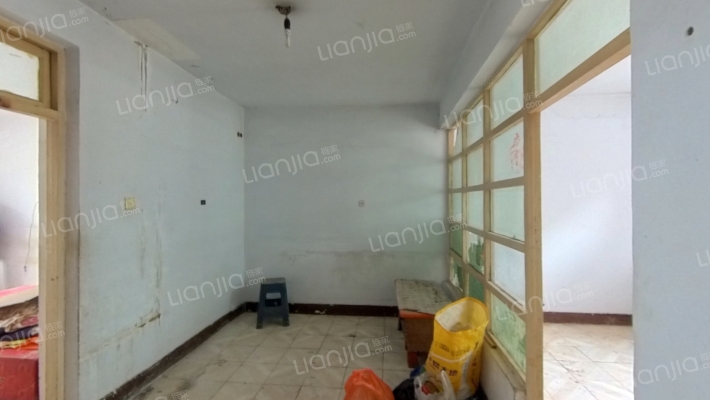 工商银行4号院二手房实景图