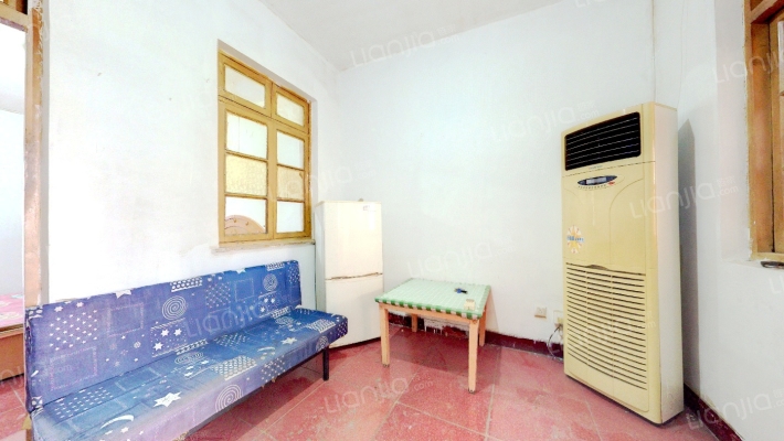 沈场烟叶复烤厂宿舍小区二手房实景图