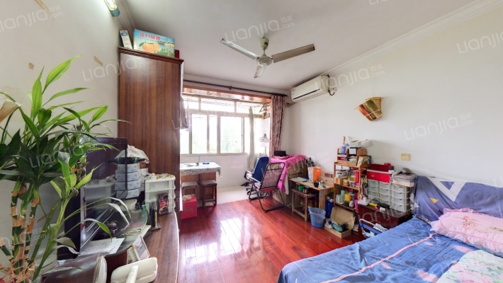 俞一小区二手房实景图