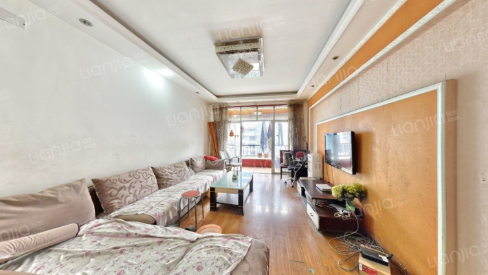 拉萨安居苑二手房实景图