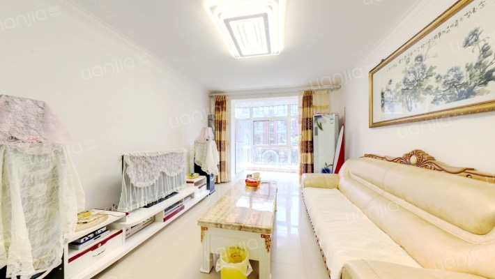 世纪名苑二手房实景图