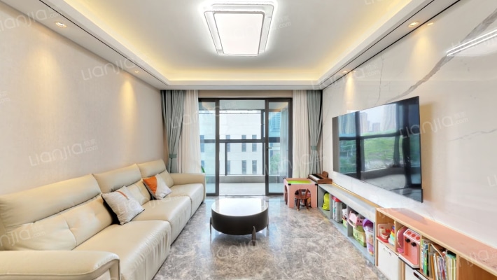 世茂璀璨万镜二手房实景图