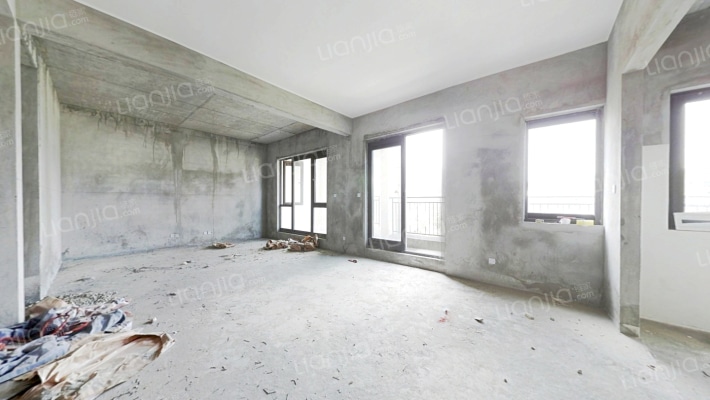 恒大麓山湖一期二手房实景图