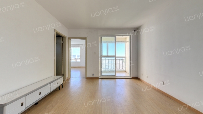 滨浦新苑四村二手房实景图