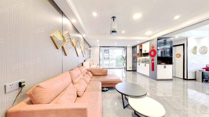 春晓源西区二手房实景图