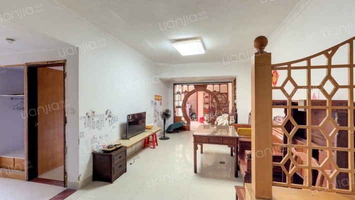 平湖秋月花园二手房实景图