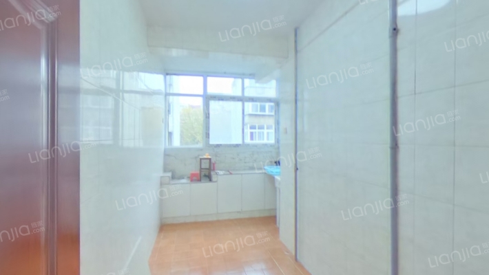 三所小区二手房实景图