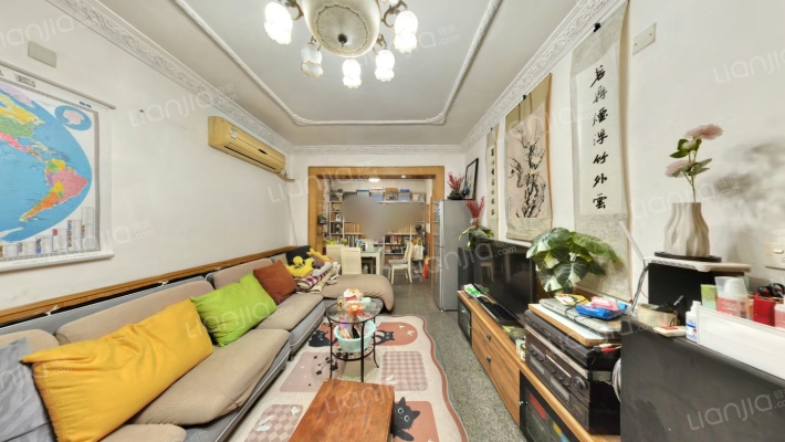 梓潼街44号二手房实景图