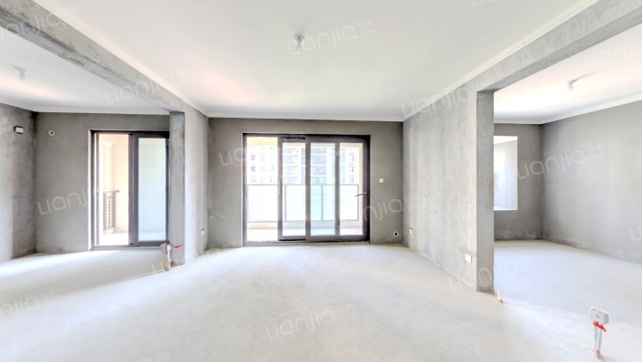 鸿樾府二手房实景图