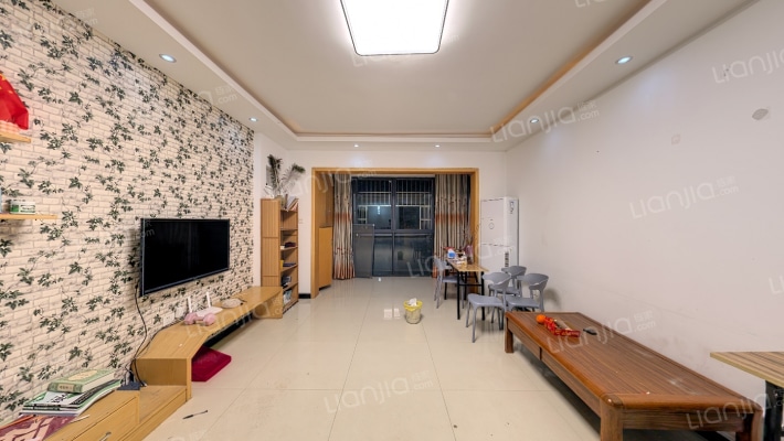 双盈卧龙湾二手房实景图