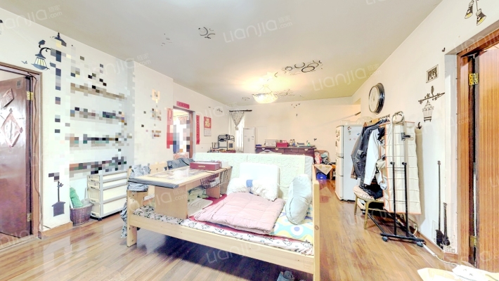 虹华大楼二手房实景图