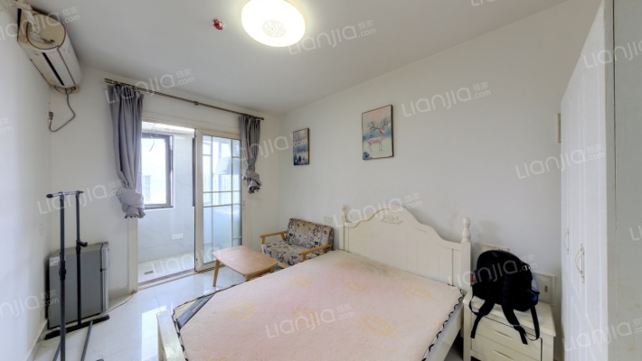 欧亚达国际广场二手房实景图