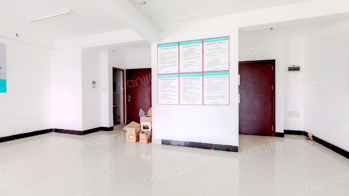 鼎峰卡布斯二手房实景图