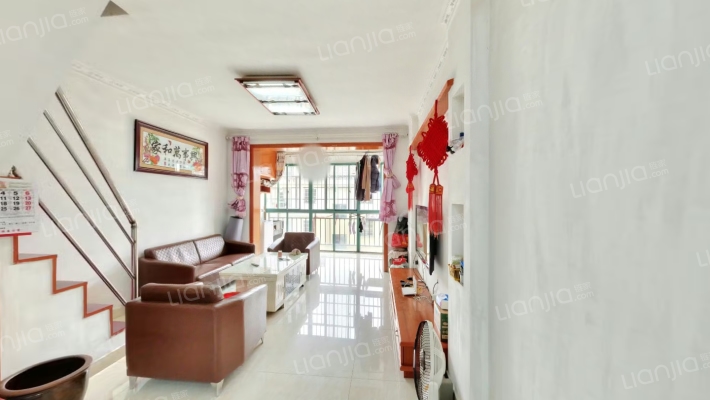 心怡花苑二手房实景图