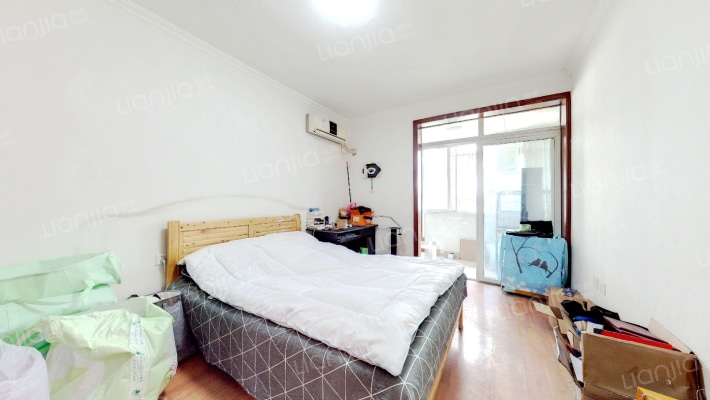 新鸿南路159号二手房实景图