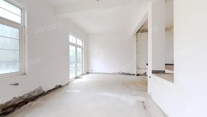 棕榈滩别墅二手房实景图