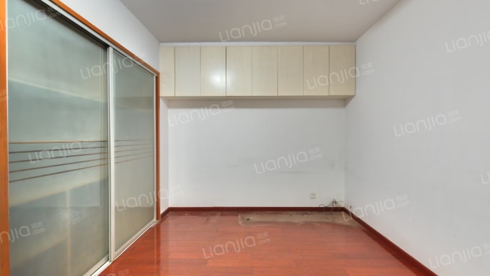 东湖商务公寓二手房实景图