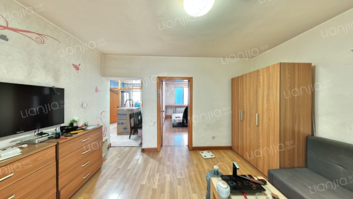 崇山教师村二手房实景图