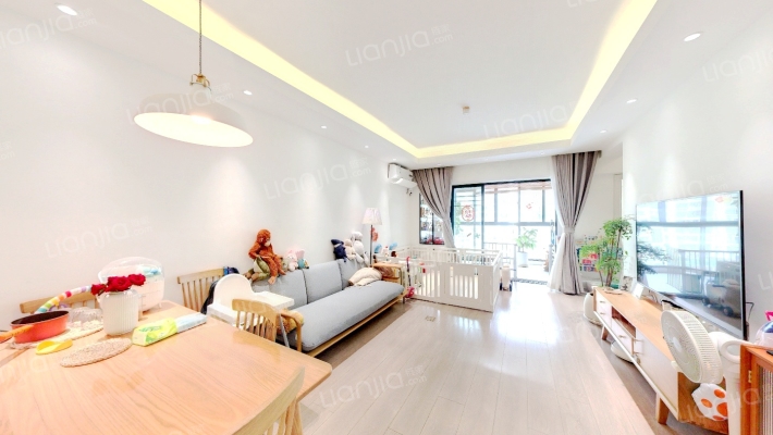 翡翠城二手房实景图