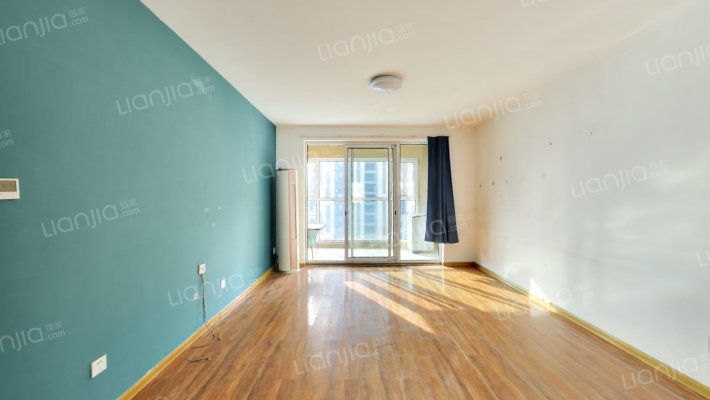 海信贤文世家二手房实景图