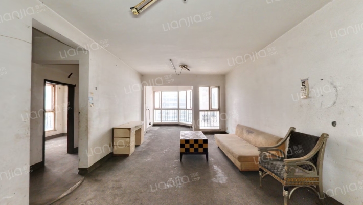 华丽家族小区二手房实景图