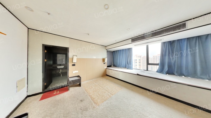 美的广场二手房实景图