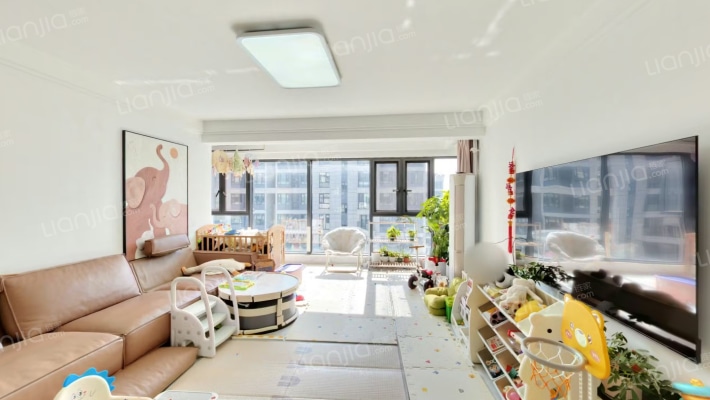 保利金香槟二手房实景图