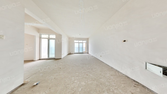 知汇华庭二手房实景图