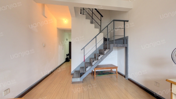 兴堰逸苑二手房实景图