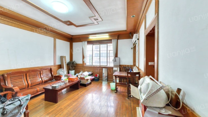 大地园林宿舍二手房实景图