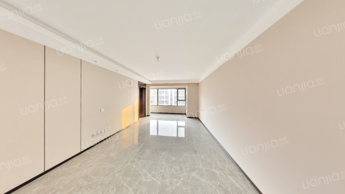 东瀚雅苑二手房实景图